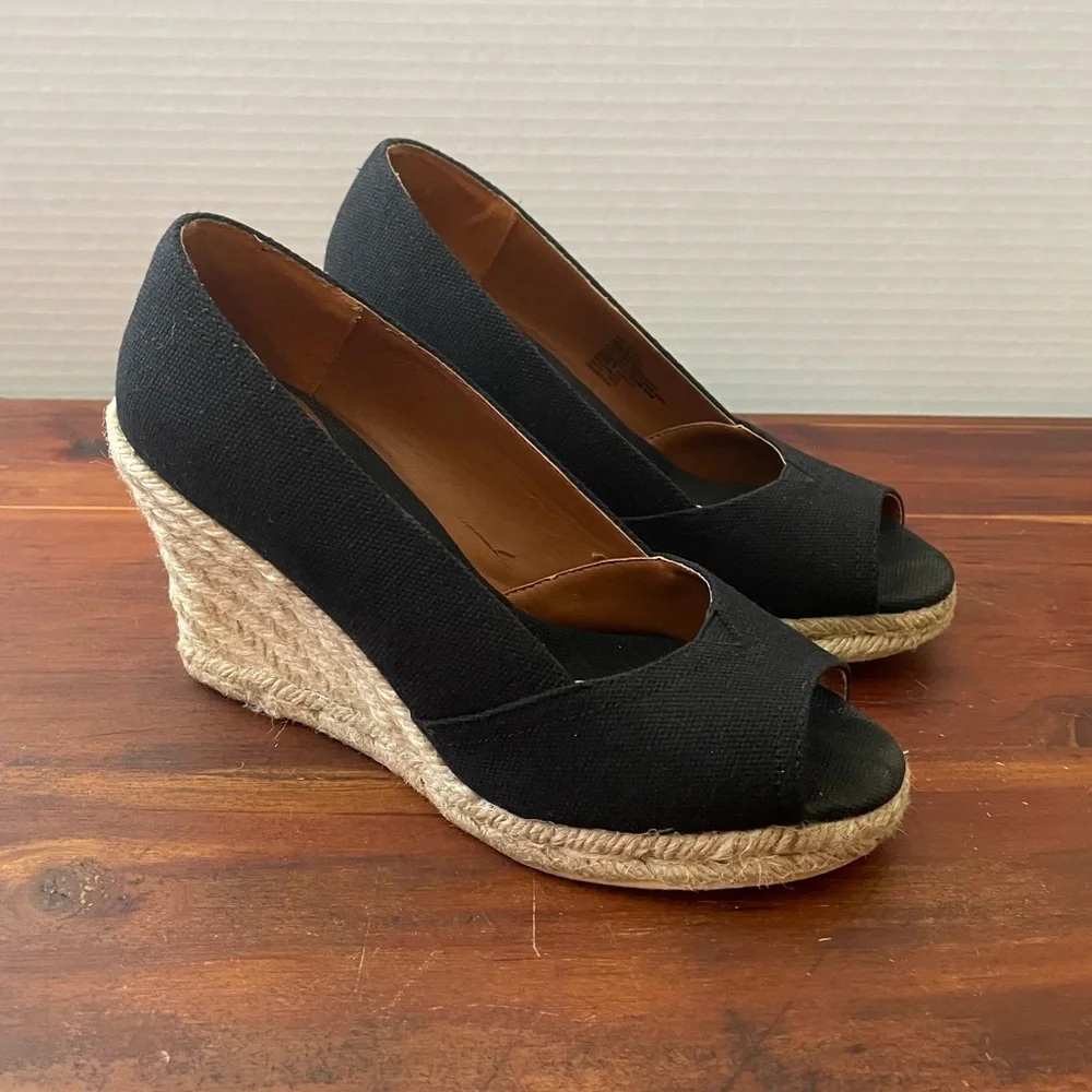 Peep-Toe Espadrille Platform Wedge Sandals Black Canvas & Jute | Sonoma Footwear - Picture 5 of 16
